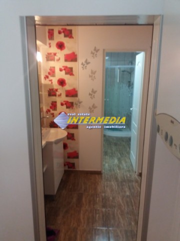 spatiu-comercial-de-inchiriat-70-mp-alba-iulia-zona-cetate-goldis-6